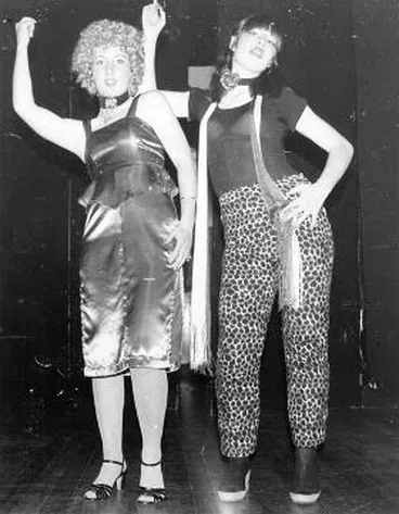 Image: Street girls in 'The Seven' : digital image