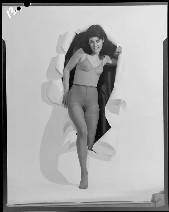 Kenyon, Brand and Riggs, Sally Anne panty hose