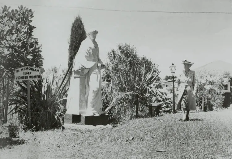 'In memoriam pioneer women', Garden of Memories, Howick, 1948