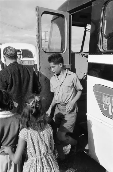 Image: New Zealand: School Children