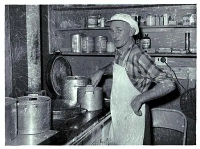 Whaling Great Barrier Island.