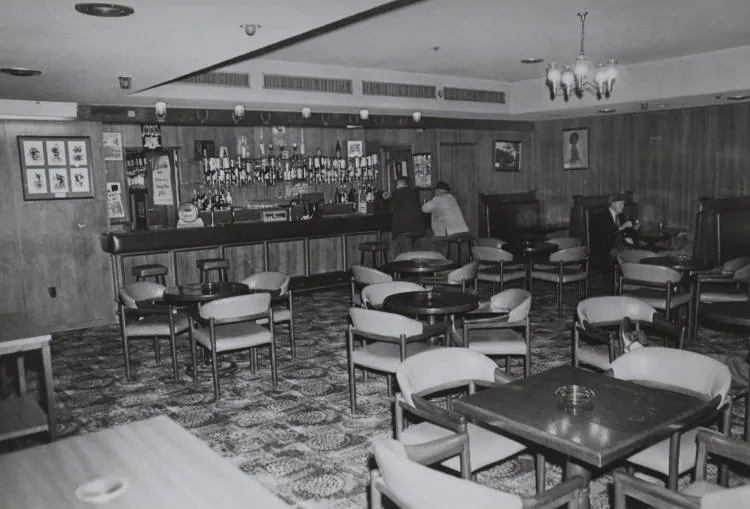 A quiet bar, East Tāmaki, 1980