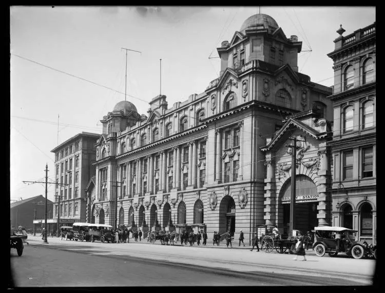 Chief Post Office, Queen Street, Auckland Central, 1921