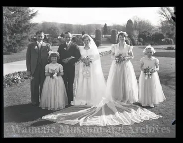 Image: Wedding party