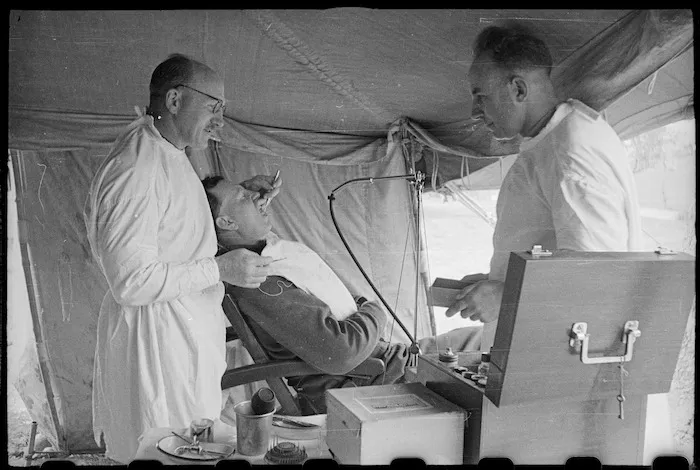 New Zealand Dental Unit under canvas, Italy