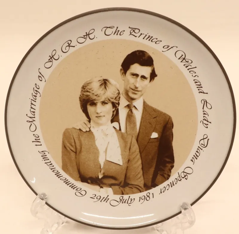 Butter Pat, Commemorating the marriage of H.R.H. The Prince of Wales and Lady Diana Spencer 1981