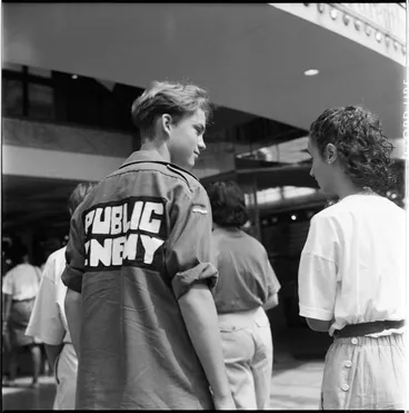 Image: Pedestrians outside the Mid City mall, Queen Street, 1989