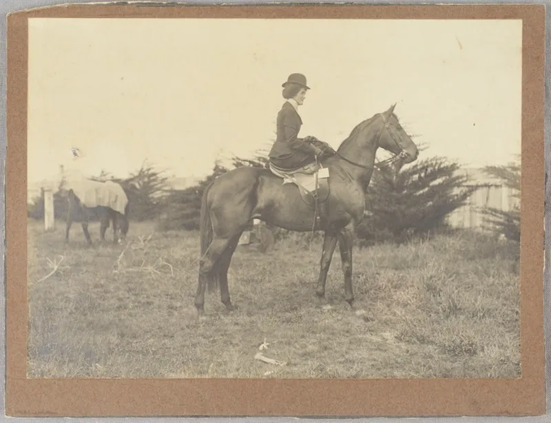 Photograph, Annie McIvor