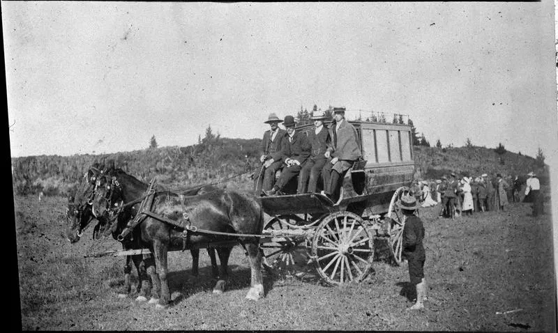 Horse, wagon, group of people at Hamilton East rifle range