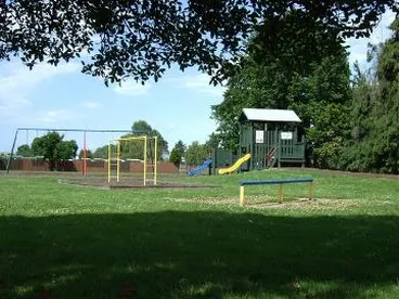 Image: Burling Park, Roberts Road, Masterton : digital image