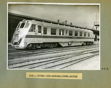 Image: 'Aotea' Type Standard Diesel Railcar 1938