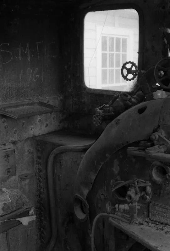 Photograph of locomotive WW 491