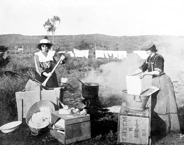 Image: Washday in the far north, 1904