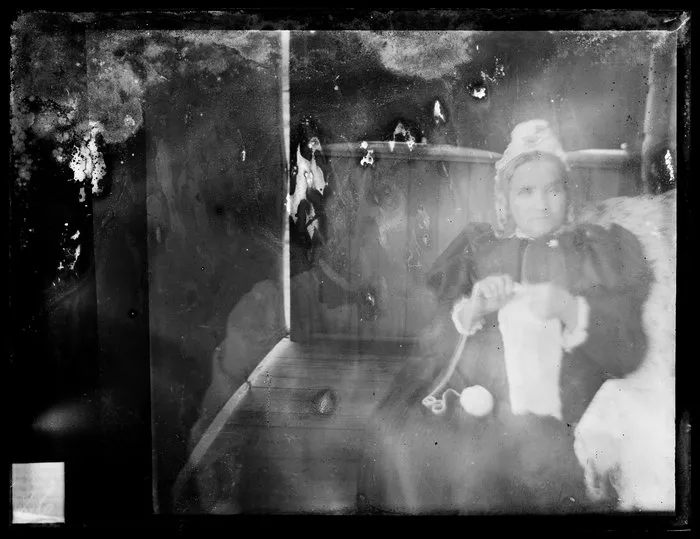 Sarah Jane Kirk knitting