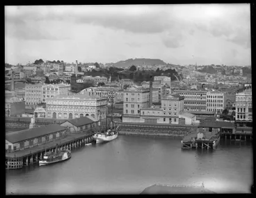 Image: Auckland waterfront from Queen Street Wharf, 1906