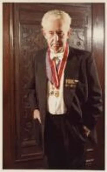 Image: Portrait of Sir Rex Nan Kivell, ca. 1976 [picture].