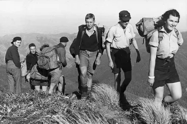 Image: Heretaunga tramping club group