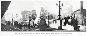 Image: The Last Rush Period at the Old Auckland Railway Station, Which Went Out of Use Last Sunday