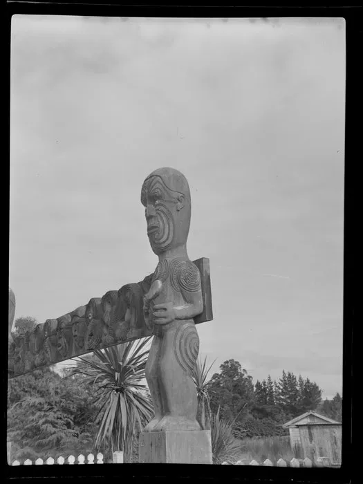 Waharoa carved by Tene Waitere at an unidentified location, Taupō