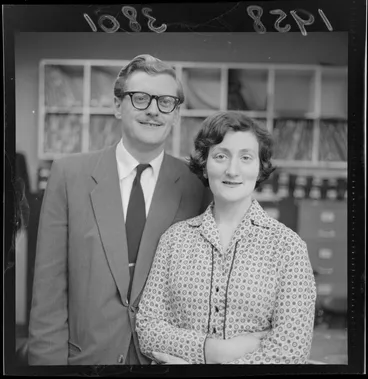 Image: Engagement photo of Graham Townsley and Melda O'Reilly