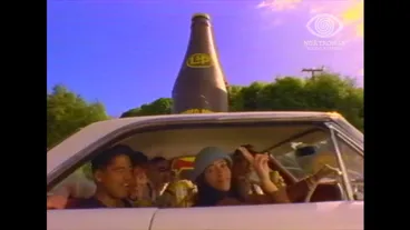 Image: LEMON & PAEROA SOFT DRINK. WORLD FAMOUS IN NEW ZEALAND