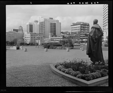 Image: Aotea Square, Auckland, with the statue of Lord Auckland