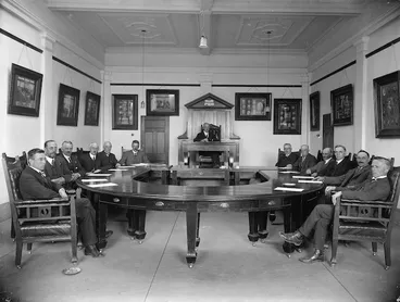 Image: Members of the Stratford Borough Council