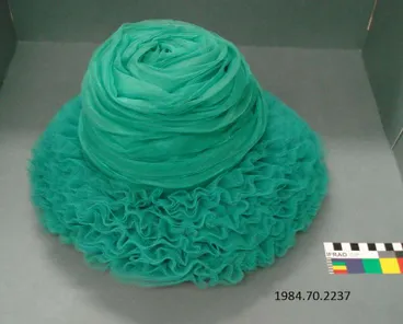 Image: Hat: Green Ruffles