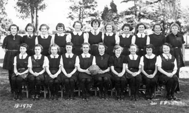 Image: Basketball Team, Wairoa District High School