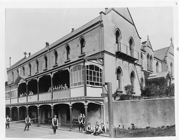 Image: St Mary's College buildings and pupils, Wellington