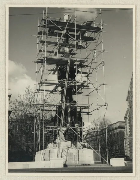 Citizens' War Memorial