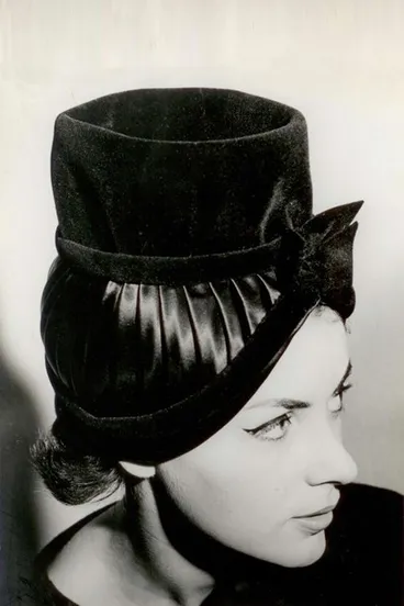 Image: Velvet pillbox hat