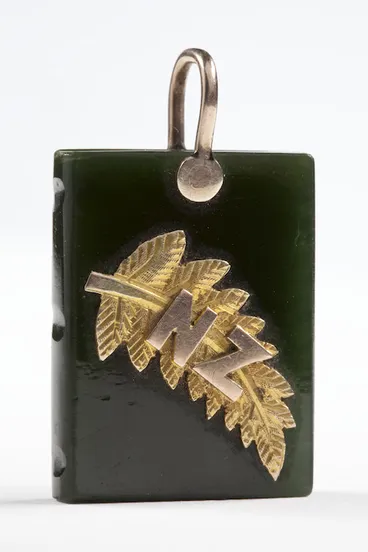 Image: Artist unknown :[Gold and greenstone fern pendant, understood to have belonged to Major Cyprian Bridge. 1800s]