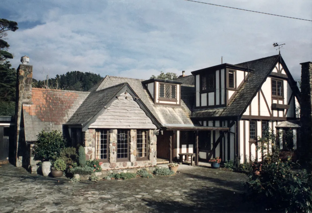 50 Blue Mountains Road, Beechdale; Pickerill home.