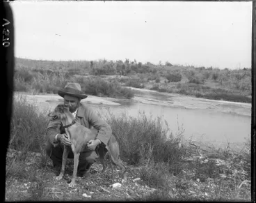 Image: Edward Vaile with his dog at Broadlands, 1908