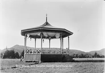 Image: Band rotunda, Wahi Recreation Grounds