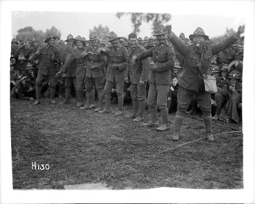 Image: Maori soldiers give haka at the New Zealand Division boxing championships in Doulieu, France during World War I