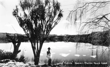 Lake Tutira Image: Lake Tutira