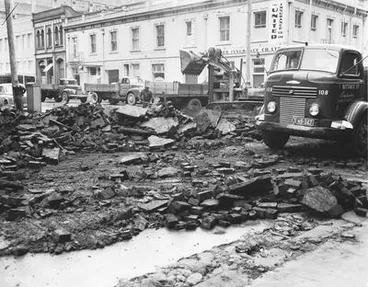 Image: [NZ AK - Fort Street. Street Blocks Torn Up]