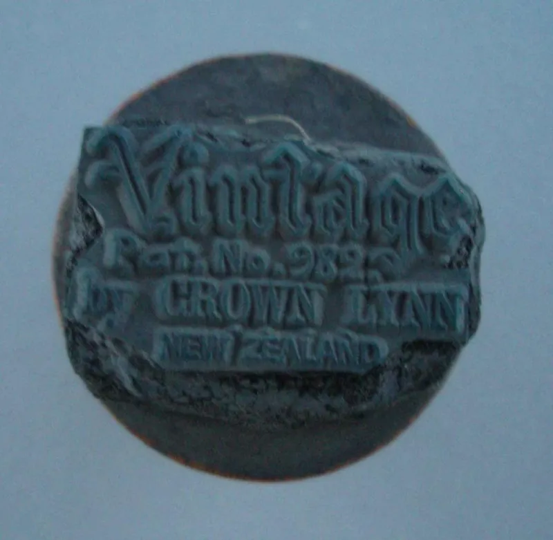 Backstamp - Vintage