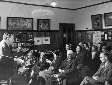 Image: Knitting during a lecture, 1940s