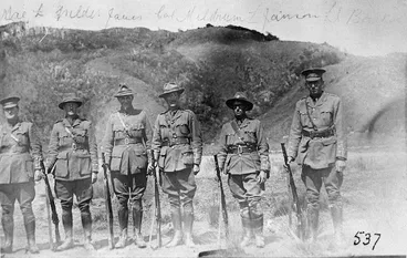 Image: New Zealand soldiers at Trentham