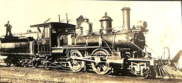 Image: New Zealand Railways locomotive, K 2-4-0 class; number 97