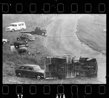 Image: Automobiles overturned by Wahine storm, Wellington
