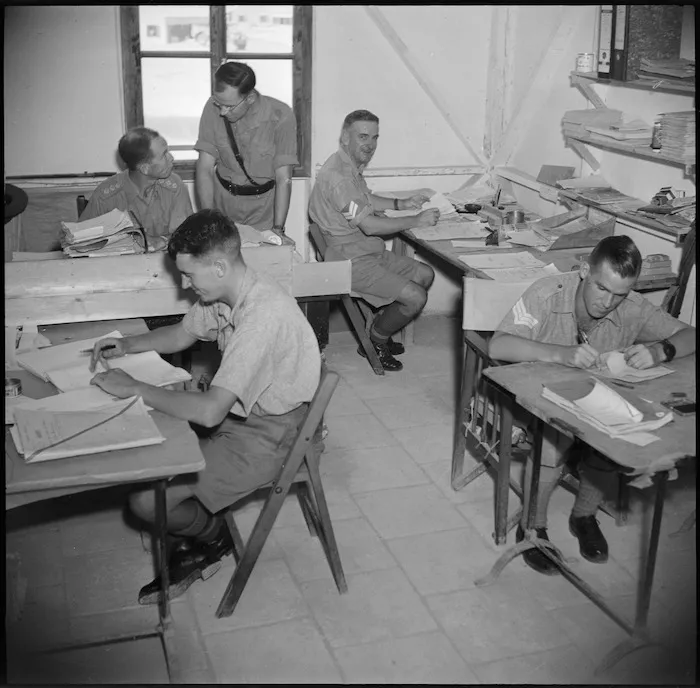 2 Ech (Base Records) Maadi Camp, Egypt