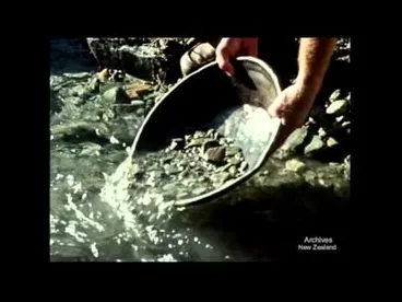 Image: Queenstown (1983)