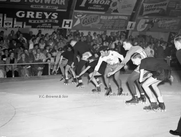 Image: 2-mile International men's speed final - John D... (PB1908/1)