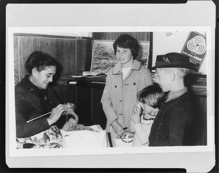 Knitting demonstration