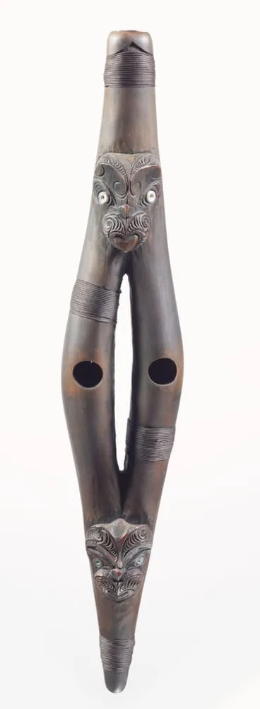 Image: Pūtōrino (bugle flute)