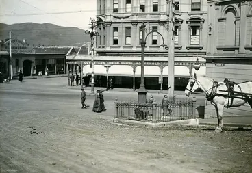Image: London Street Comfort Station 1919